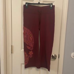Extra small lucky three and embroidered capris perfect condition never been worn
